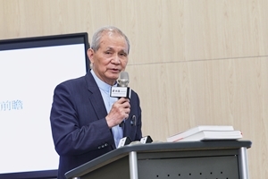 黃煌雄創辦人